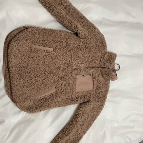 Abercrombie Sherpa Half-Zip Elevated Trim Sweatshirt - Picture 2 of 3